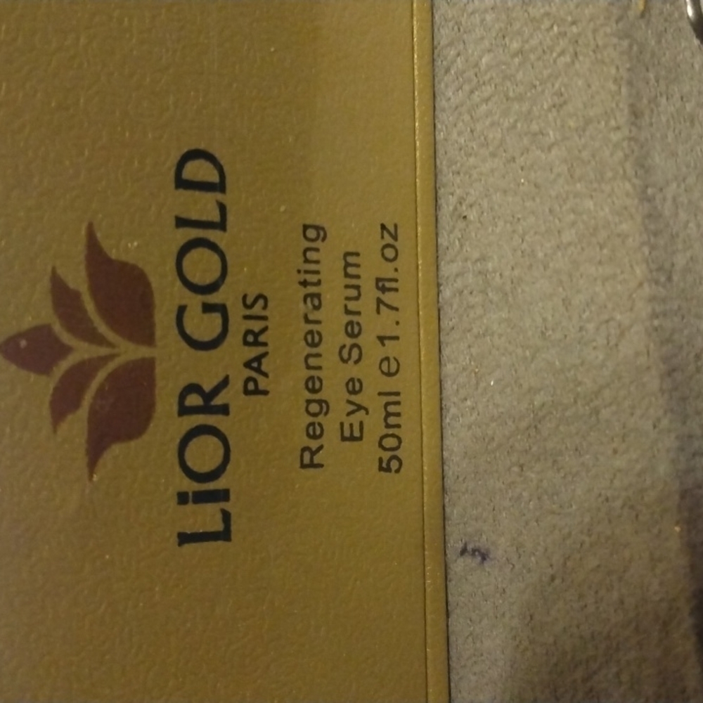 Lior Gold Regenerating Eye Serum